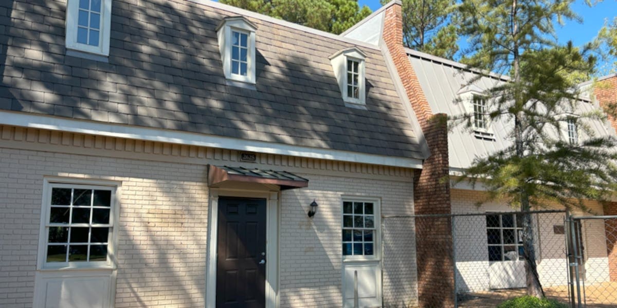 New loft apartments under construction in Northeast Jackson. See details