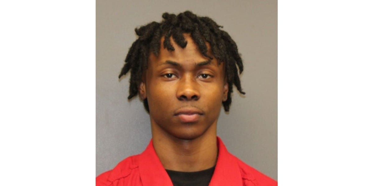 Man charged in Jackson mass shooting calling for release after not receiving preliminary hearing