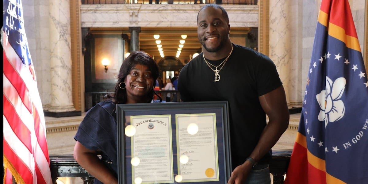 Seattle Seahawks LB Derick Hall commended by Mississippi House of Representatives
